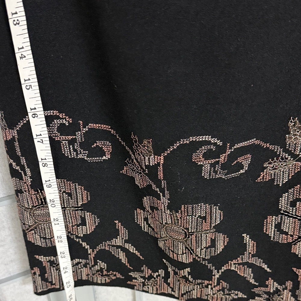 Tristan, Black and Pink Floral Two-Piece Set, Size 8 - Picture 8 of 11